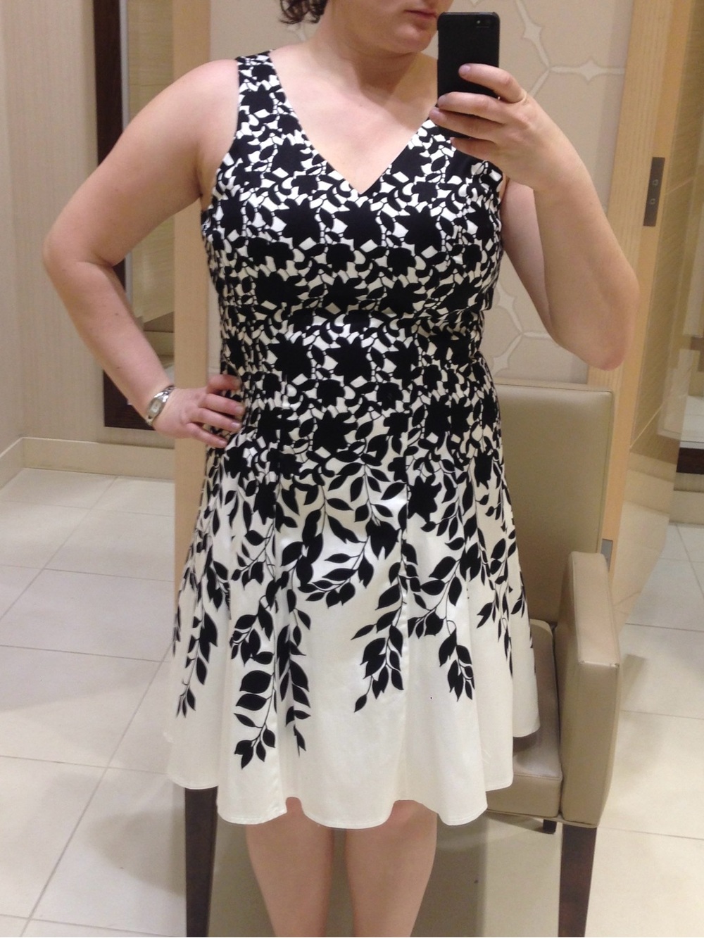 Melanie Lyne dress
